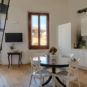 Appartamento Porta A Prato 46, Firenze